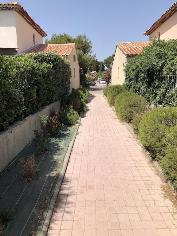 Appartement 60M2 - 2 Chambres A Une Minute Des Plages, Parking Prive Sausset-les-Pins Kültér fotó