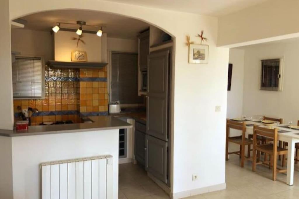 Appartement 60M2 - 2 Chambres A Une Minute Des Plages, Parking Prive Sausset-les-Pins Kültér fotó